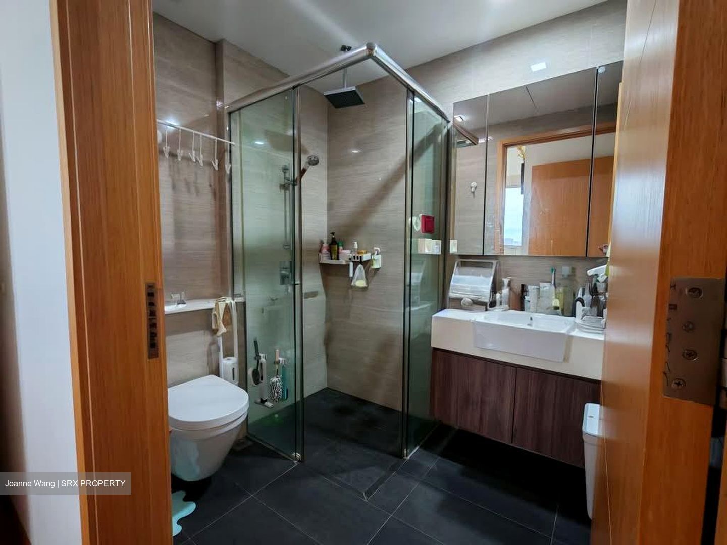 Casa Cambio (D19), Condominium #548496021